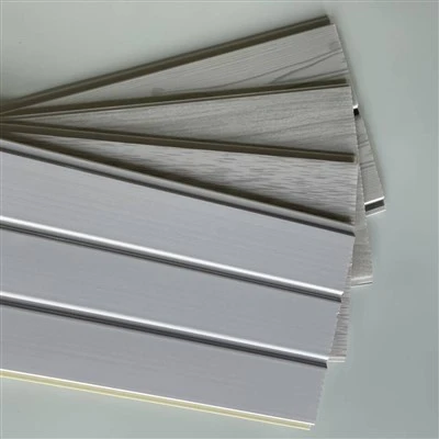 Pannelli tal-PVC għall-kamra tal-banju